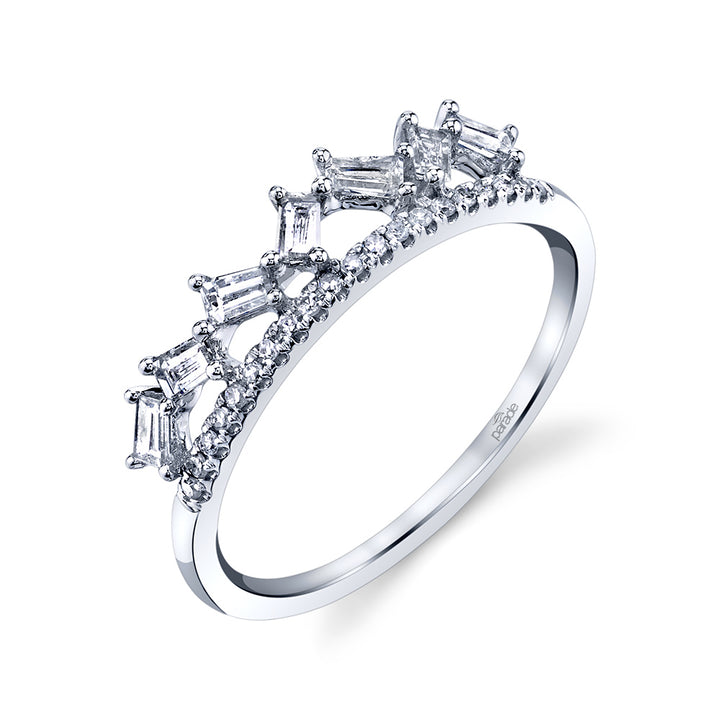 Round & Baguette Diamond Band