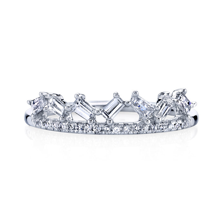 Round & Baguette Diamond Band