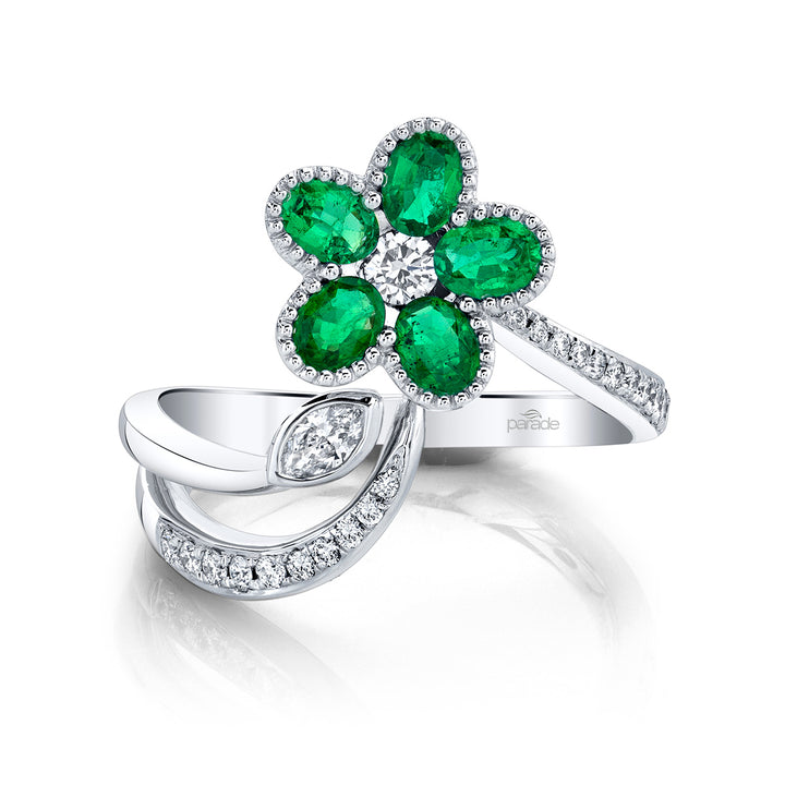 Oval Emerald & Diamond Band