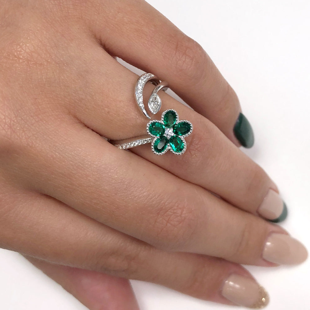 Oval Emerald & Diamond Band