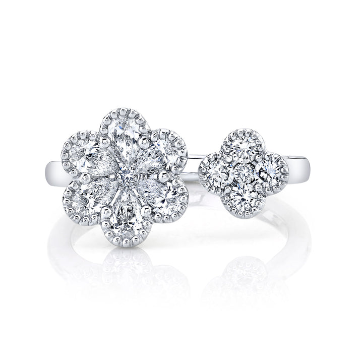 Pear-Shaped & Round Diamond Band
