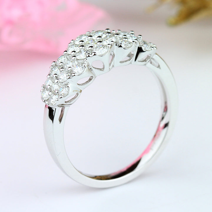 Round Diamond Cluster Ring