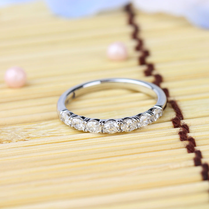 Oval Diamond Band