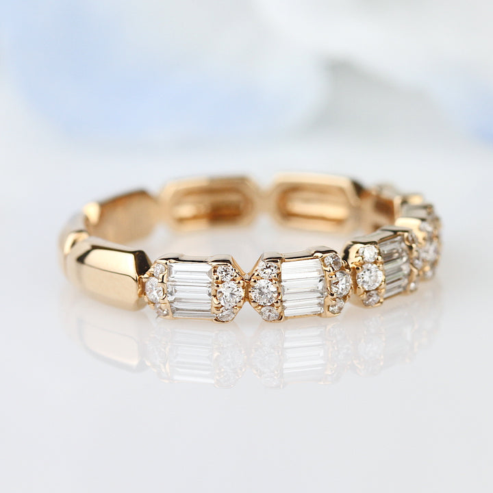 Round & Baguette Diamond Band