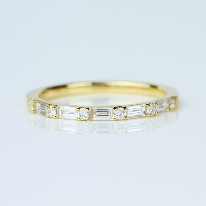 Round & Baguette Diamond Band