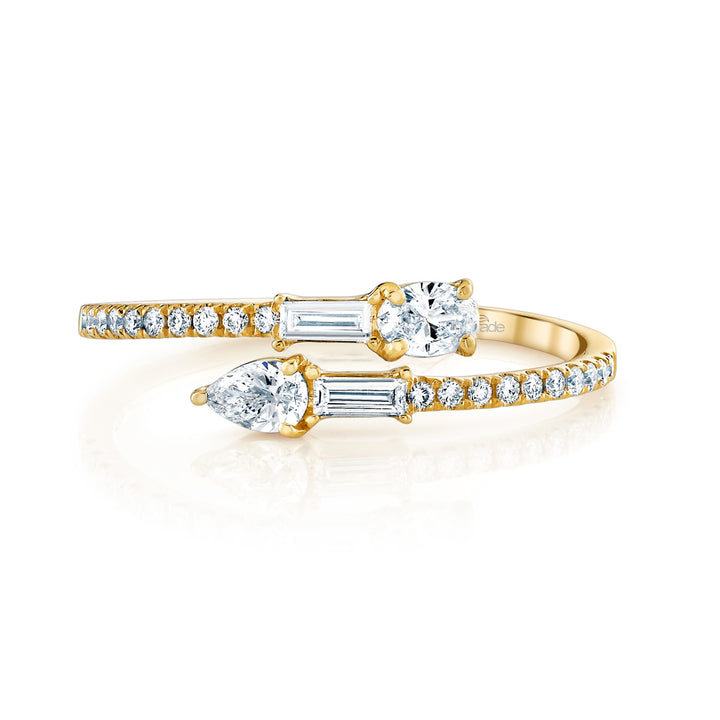 Round & Baguette Diamond Band