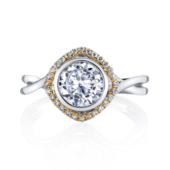 Round Diamond Halo Engagement Ring