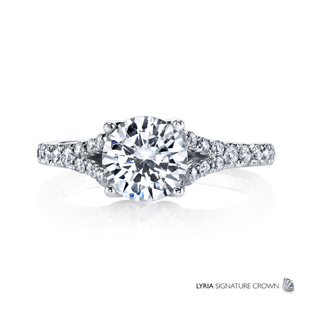 Round Diamond Engagement Ring
