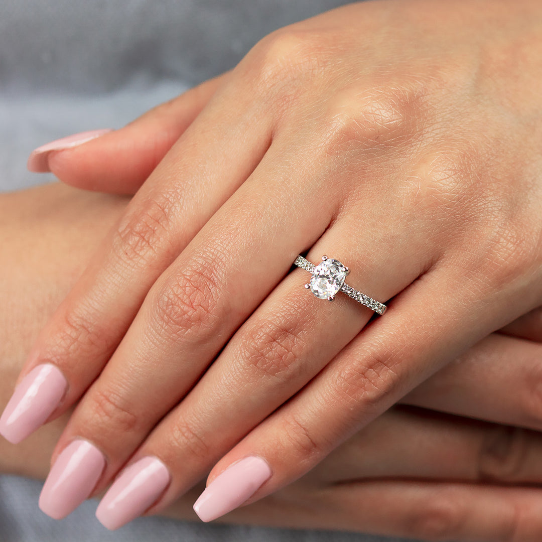 Diamond Halo Engagement Ring