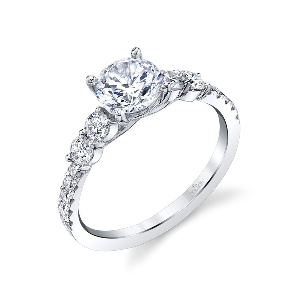 Round Diamond Engagement Ring