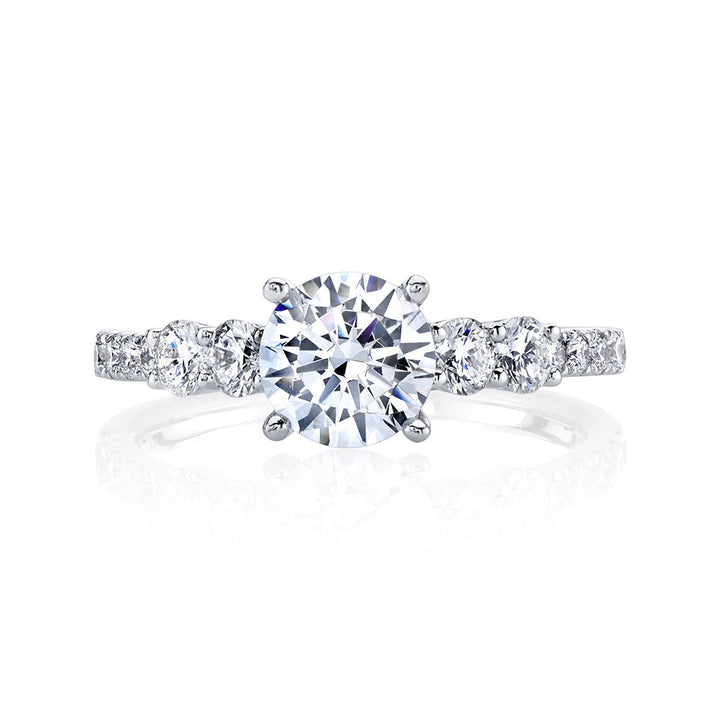 Round Diamond Engagement Ring