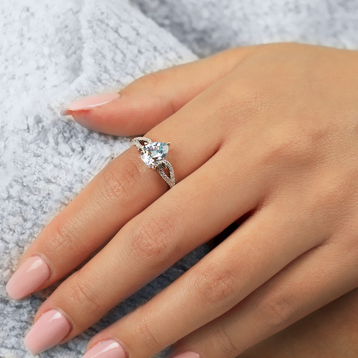 Pear-Shaped Aquamarine & Diamond Engagement Ring