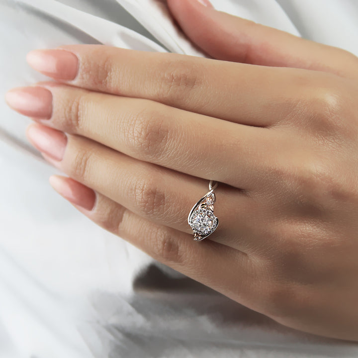 Diamond Halo Engagement Ring
