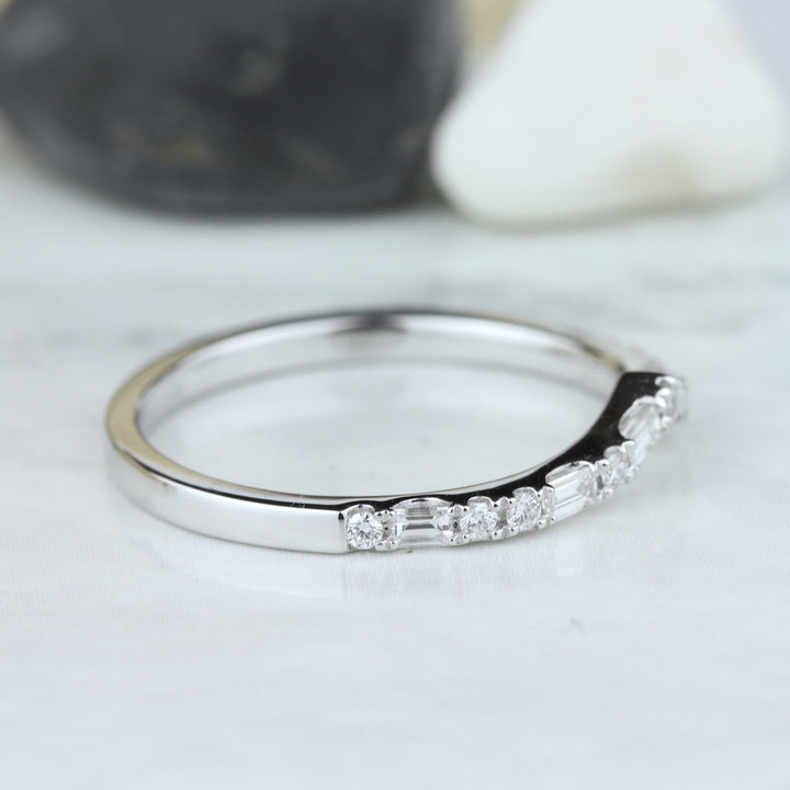 Round Diamond Wedding Band