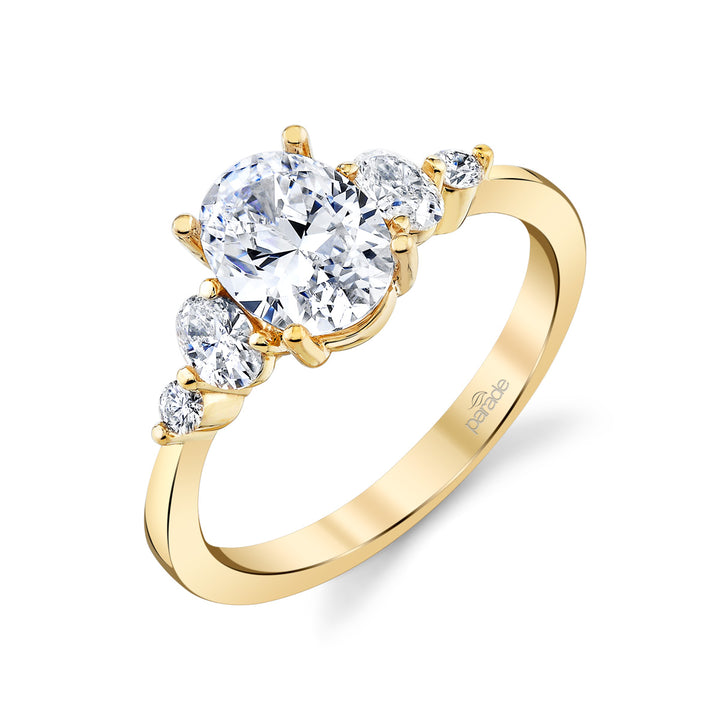 Oval Engagement Ring