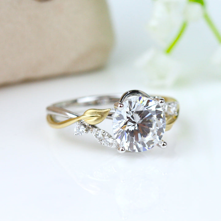 Lyria Bridal Diamond Engagement Ring