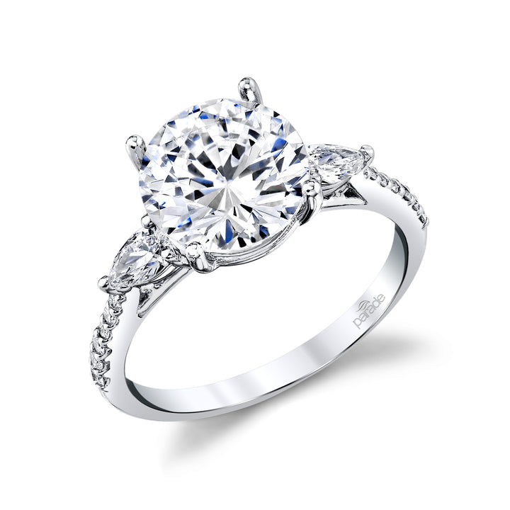 Round Diamond Engagement Ring