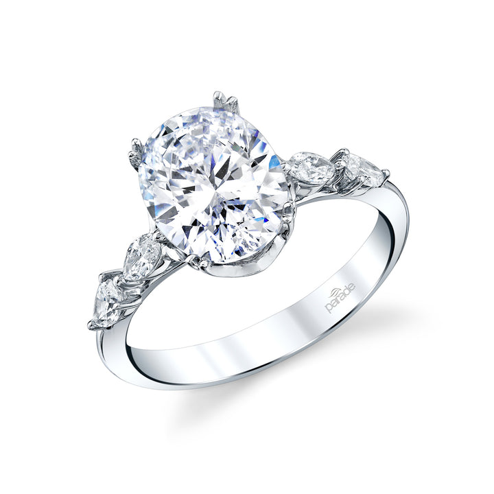 Marquise & Round Diamond Engagement Ring
