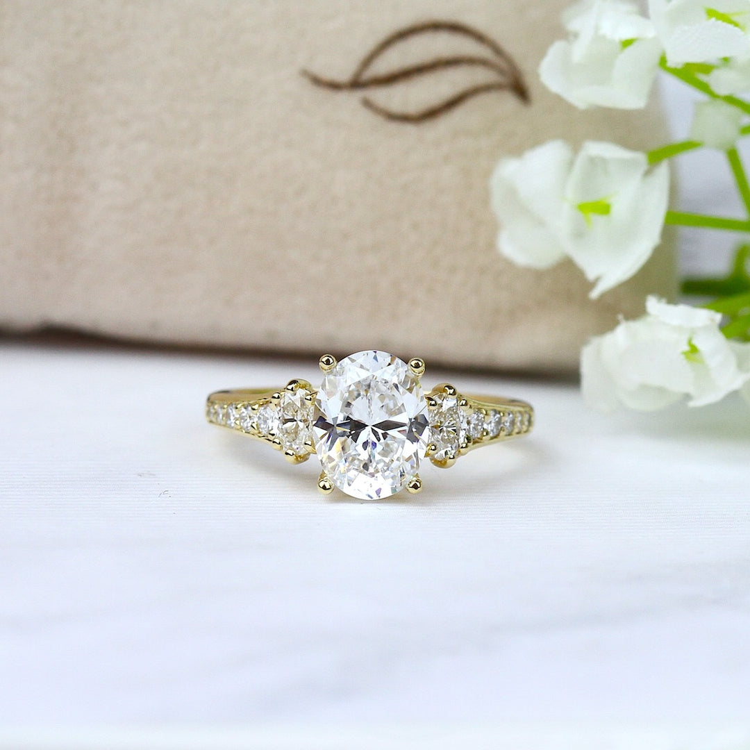 Pear-Shaped & Round Diamond Engagement Ring